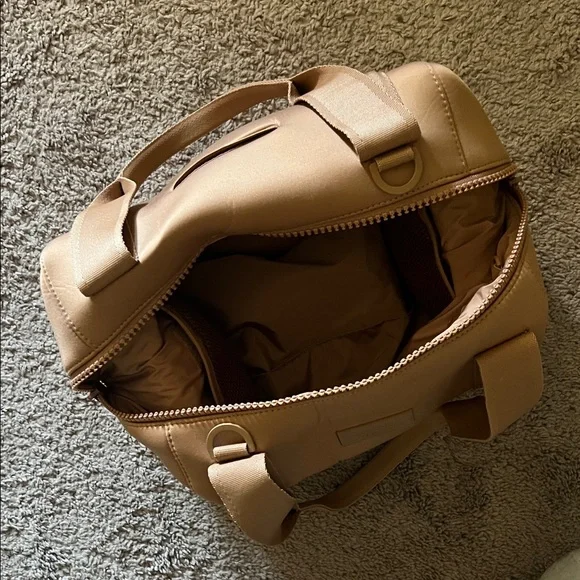 Danger Dover Medium Landon Carryall - Picture 7 of 7